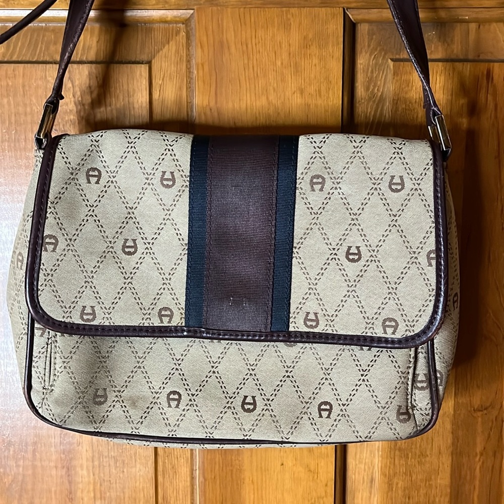 Vintage Etienne Aigner fabric bag purse  with leather adjustable length strap